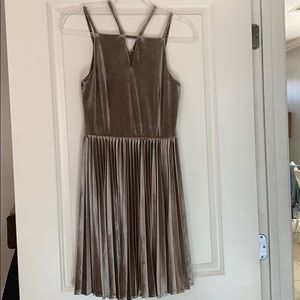 Gianni Bini shimmer velvet like dress.